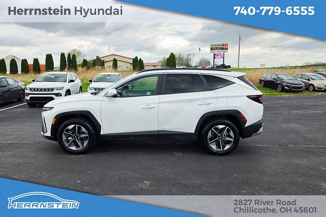 Used 2025 Hyundai Tucson SEL AWD/4WD image 4