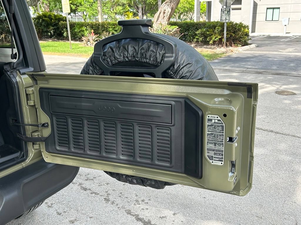 Certified 2025 Jeep Wrangler Unlimited Sport AWD/4WD image 47