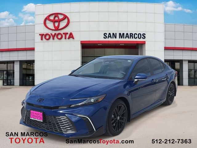 Certified 2025 Toyota Camry SE image 1