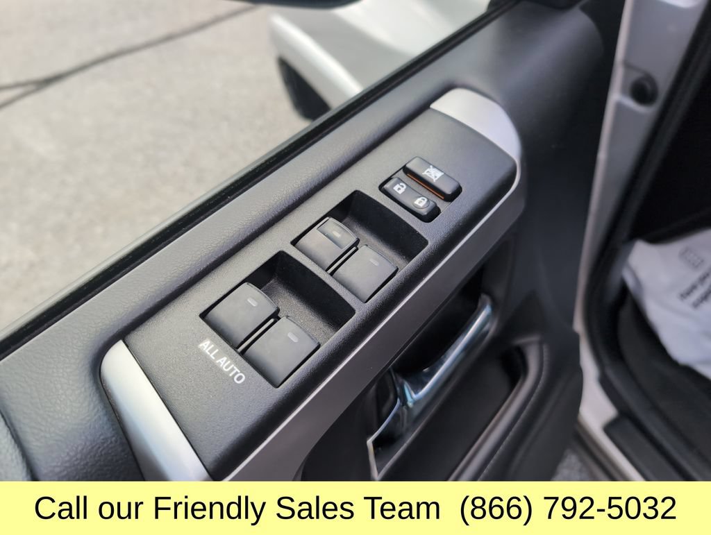 Certified 2021 Toyota 4Runner SR5 AWD/4WD image 13