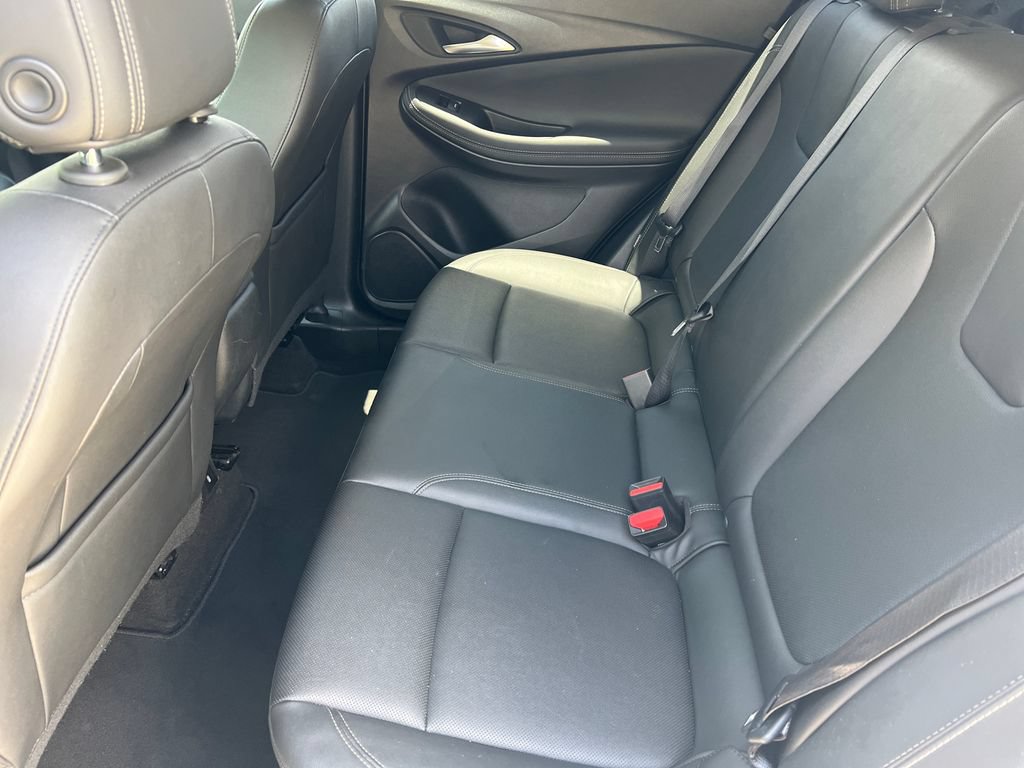 Used 2024 Buick Encore GX Sport Touring FWD image 15