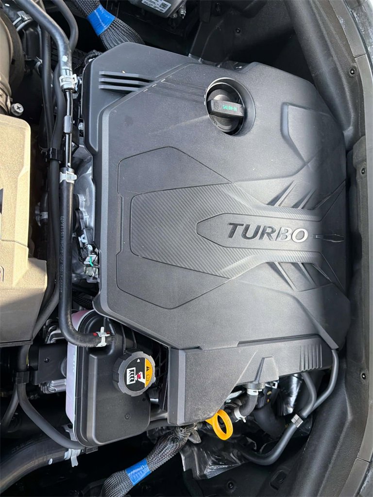 Used 2024 Genesis GV70 2.5T w/ Advanced Package image 23