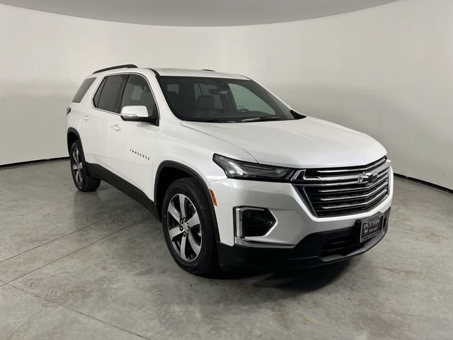 Certified 2023 Chevrolet Traverse LT w/ LT Premium Package FWD image 2