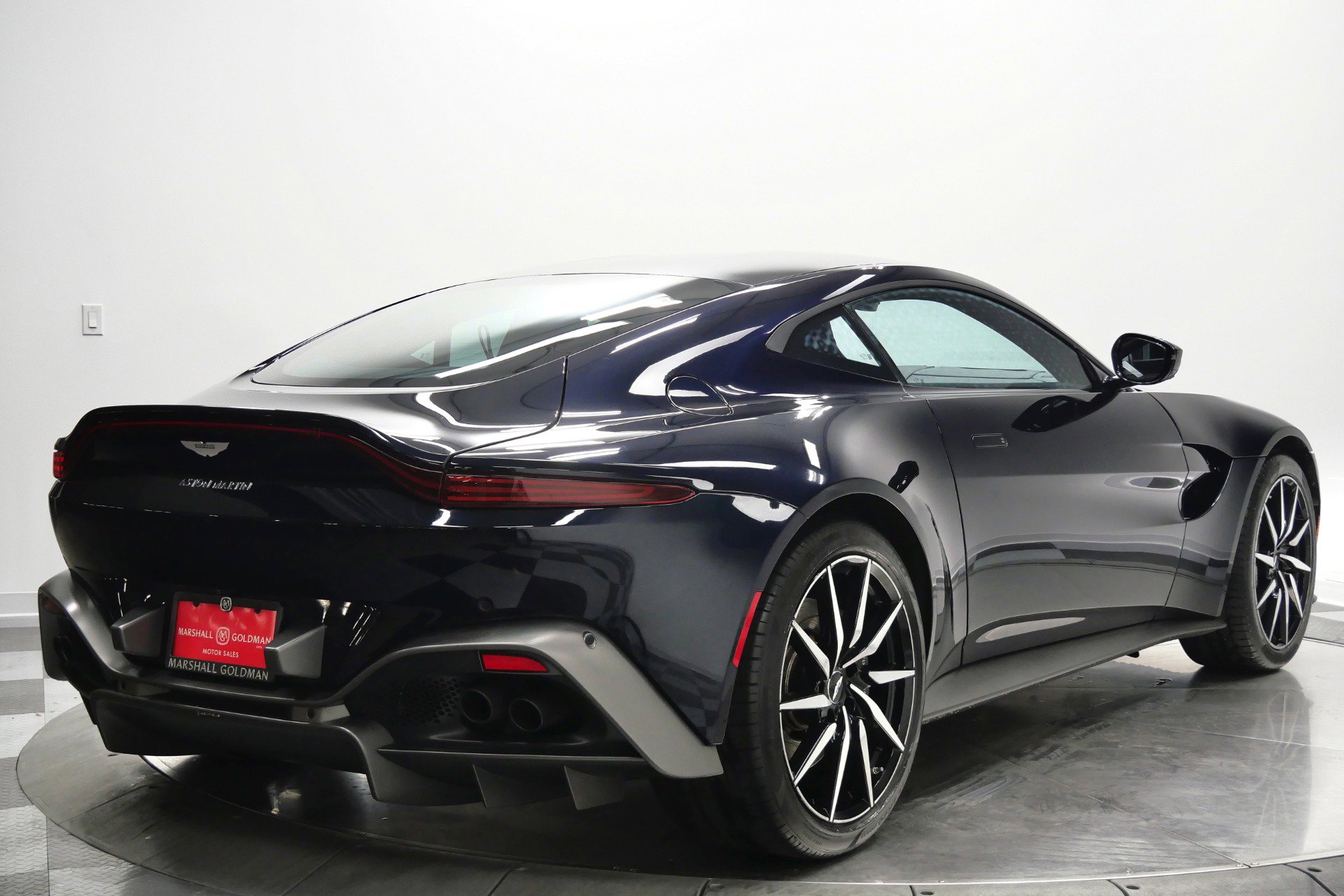 Used 2020 Aston Martin V8 Vantage -Twin Turbo V8, Comfort Collec image 9