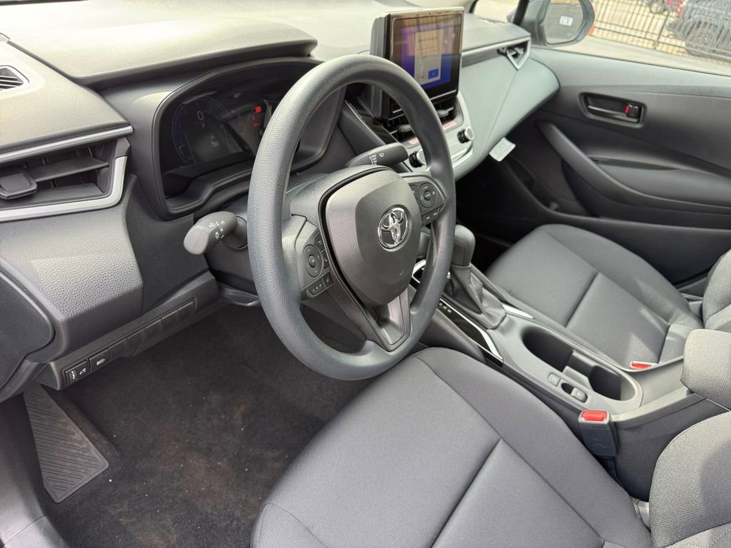 New 2026 Toyota Corolla LE FWD image 28