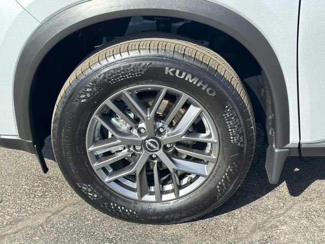 Certified 2025 Nissan Rogue S image 10