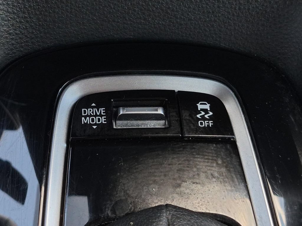 Used 2024 Toyota Corolla SE FWD image 22