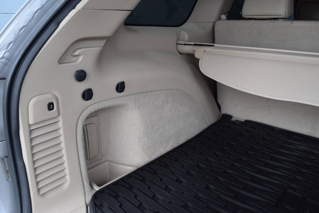 Used 2015 Jeep Grand Cherokee Overland image 24