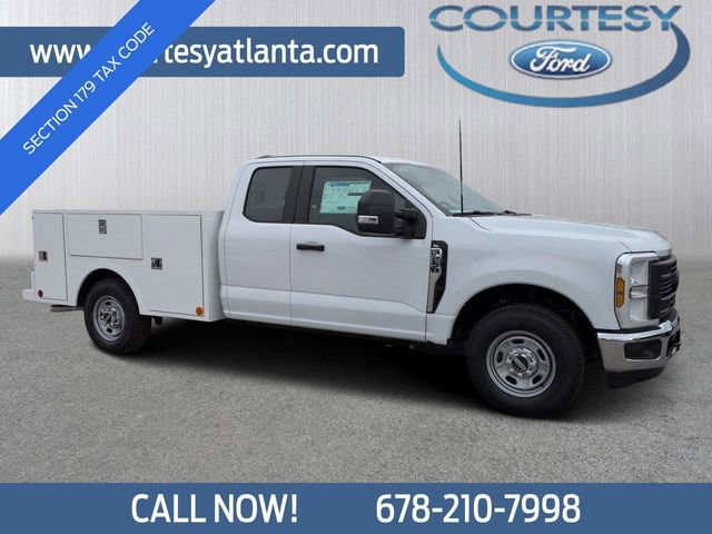 New 2026 Ford F250 XL w/ XL Chrome Package image 1