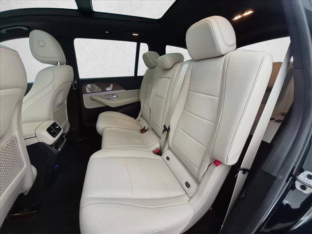 Used 2025 Mercedes-Benz GLS 450 4MATIC image 22