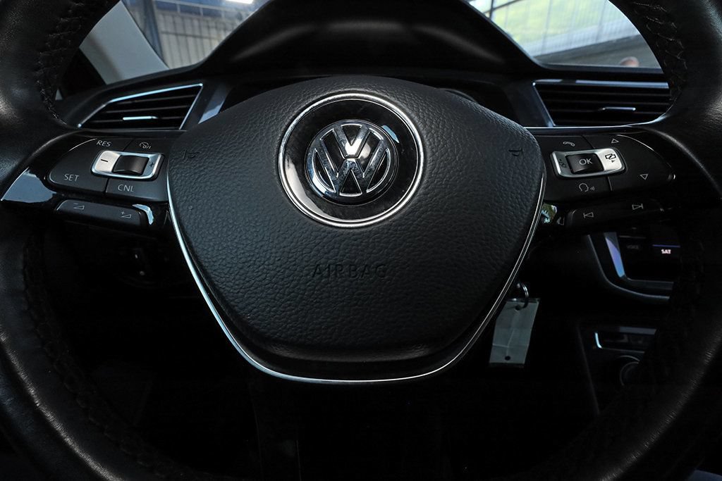 Used 2018 Volkswagen Tiguan S AWD/4WD image 31
