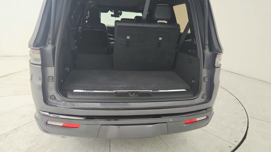 Used 2022 Jeep Grand Wagoneer Series II image 50