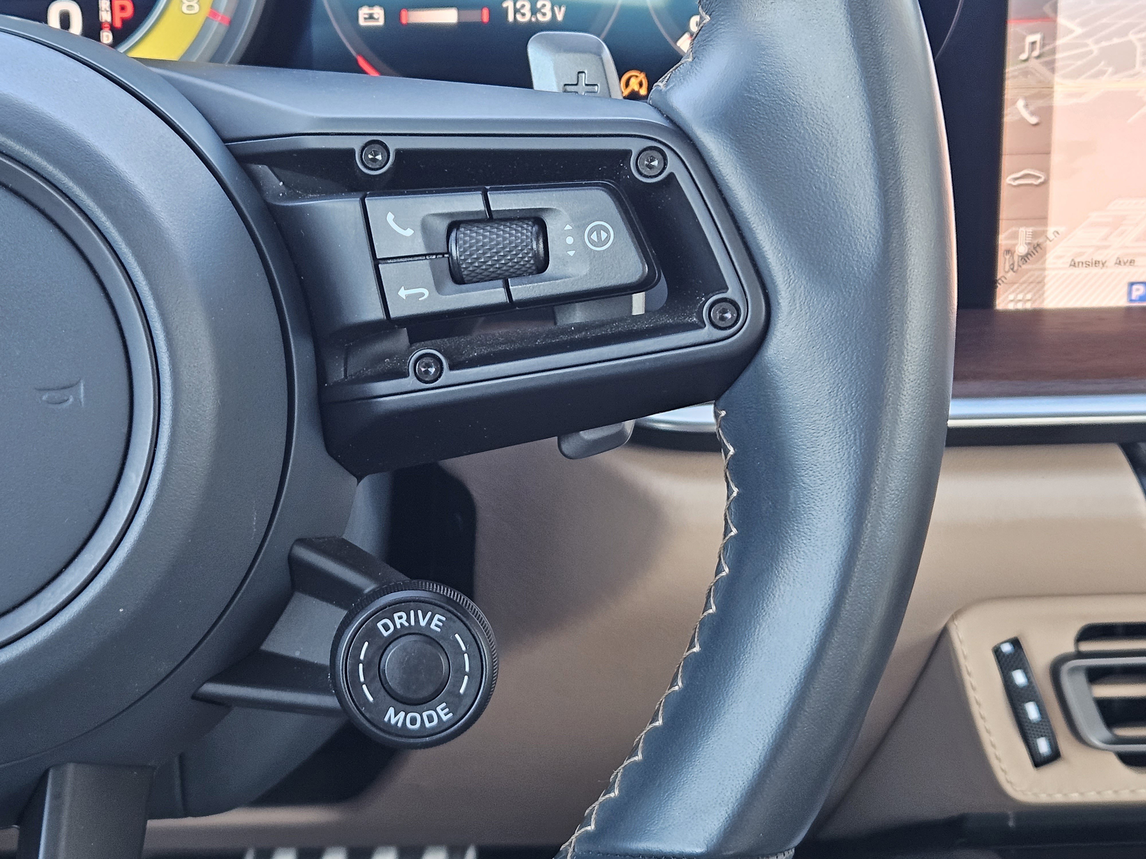 Used 2021 Porsche 911 Turbo S image 28