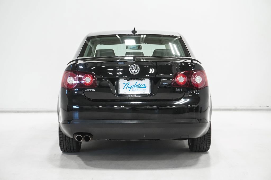 Used 2009 Volkswagen Jetta Wolfsburg Edition FWD image 23