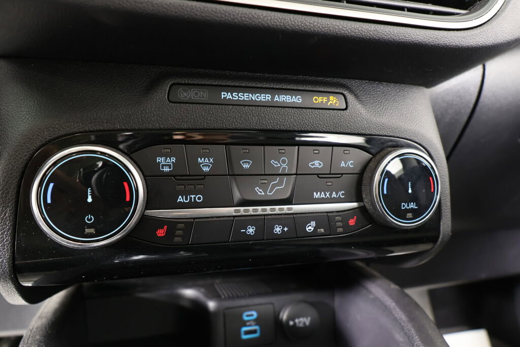 Used 2022 Ford Escape SE w/ SE Sport Appearance Package image 36