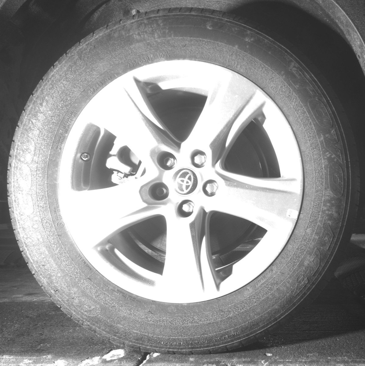 Used 2025 Toyota Highlander LE image 15