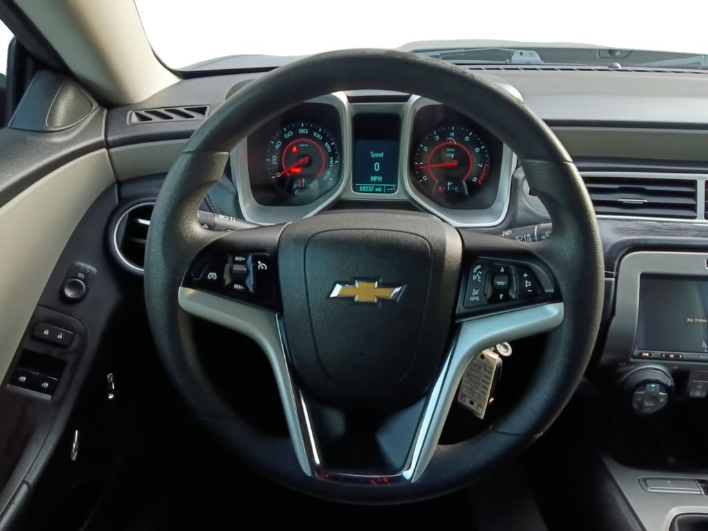 Used 2015 Chevrolet Camaro LS RWD image 20
