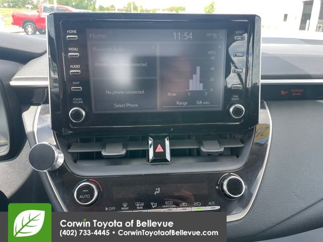 Used 2020 Toyota Corolla LE FWD image 12