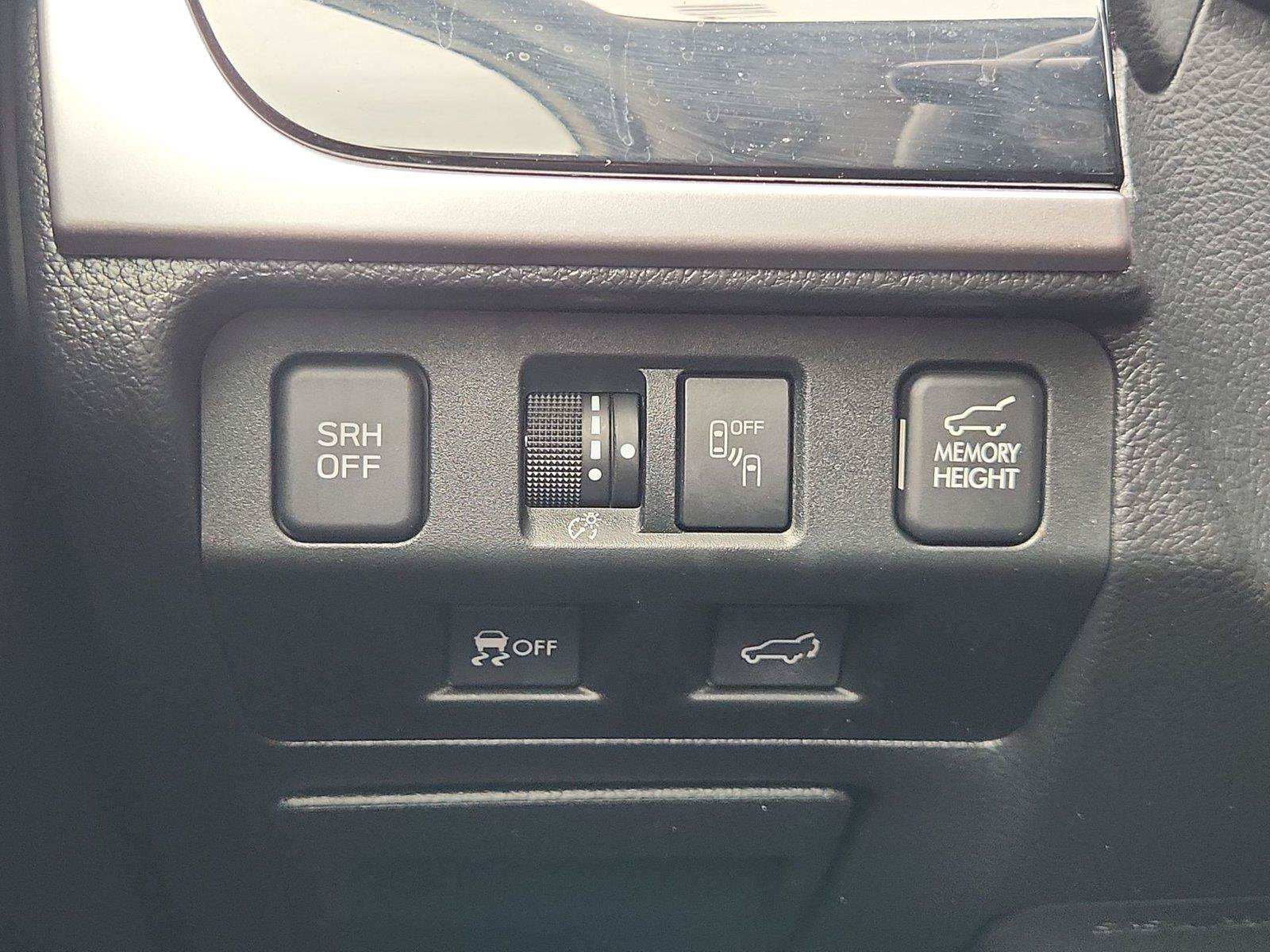 Used 2017 Subaru Forester 2.0XT Touring AWD/4WD image 18
