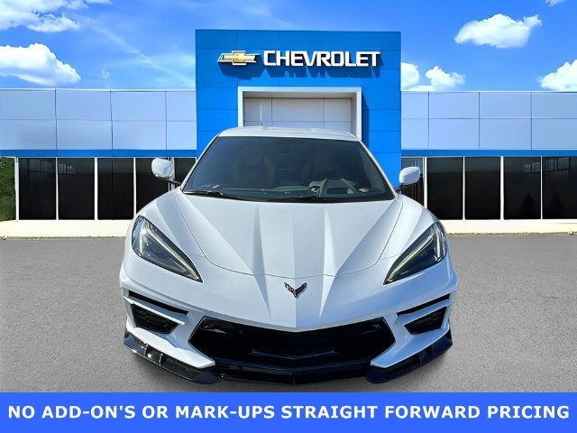 Used 2021 Chevrolet Corvette Stingray Preferred Cpe w/ Z51 Performance Package RWD image 8