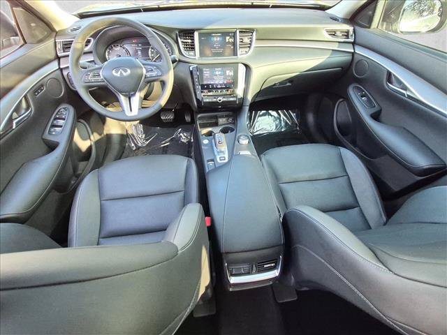 Used 2023 INFINITI QX50 Luxe FWD image 17