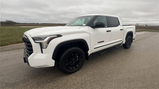 Used 2025 Toyota Tundra SR5 image 4