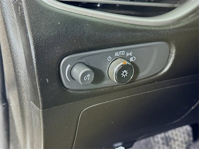 Used 2022 Chevrolet Malibu LT image 20