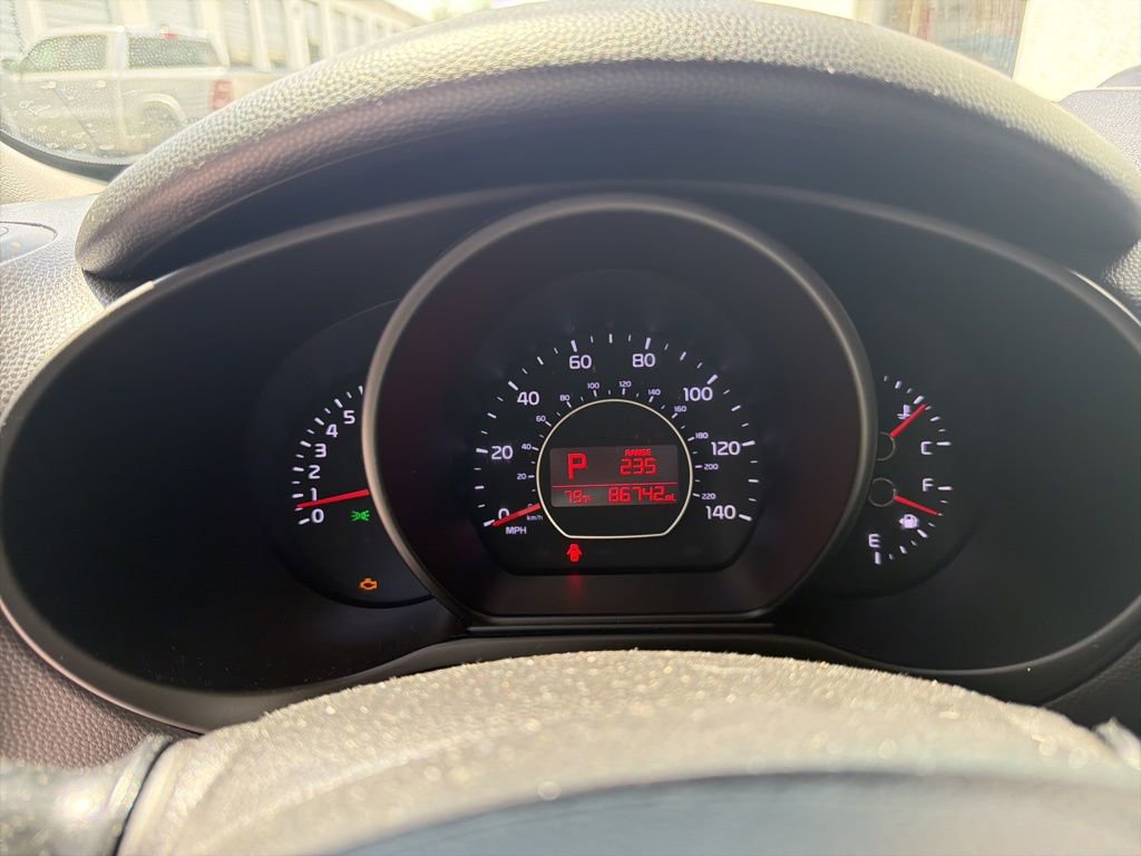 Used 2017 Kia Soul w/ Convenience Package image 3