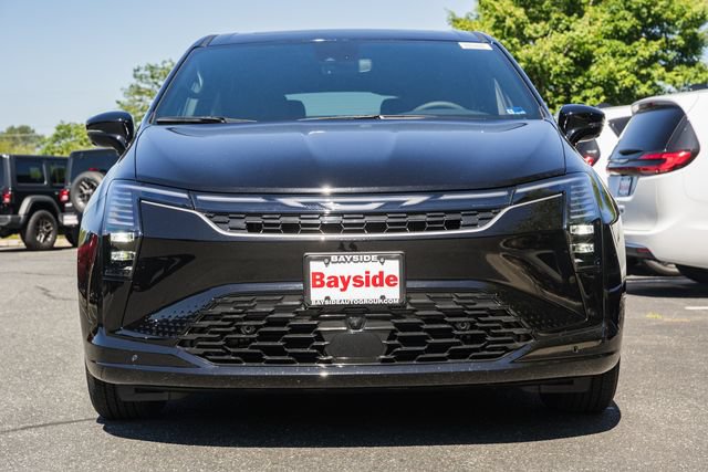 New 2027 Chrysler Pacifica Select FWD image 3