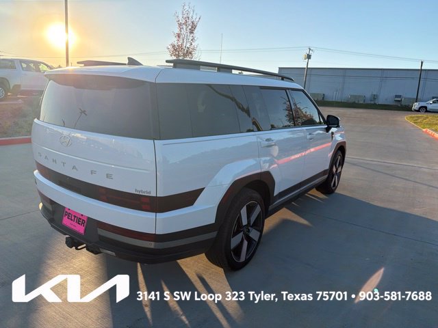 Used 2025 Hyundai Santa Fe Limited FWD image 11