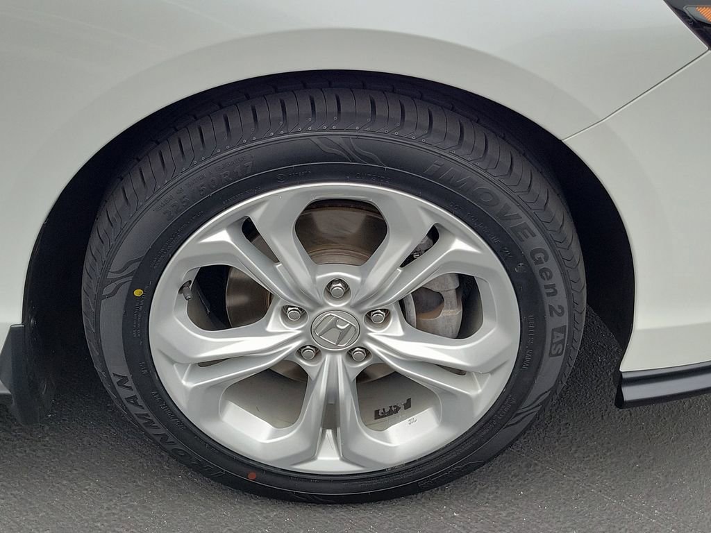Certified 2023 Honda Accord LX image 6