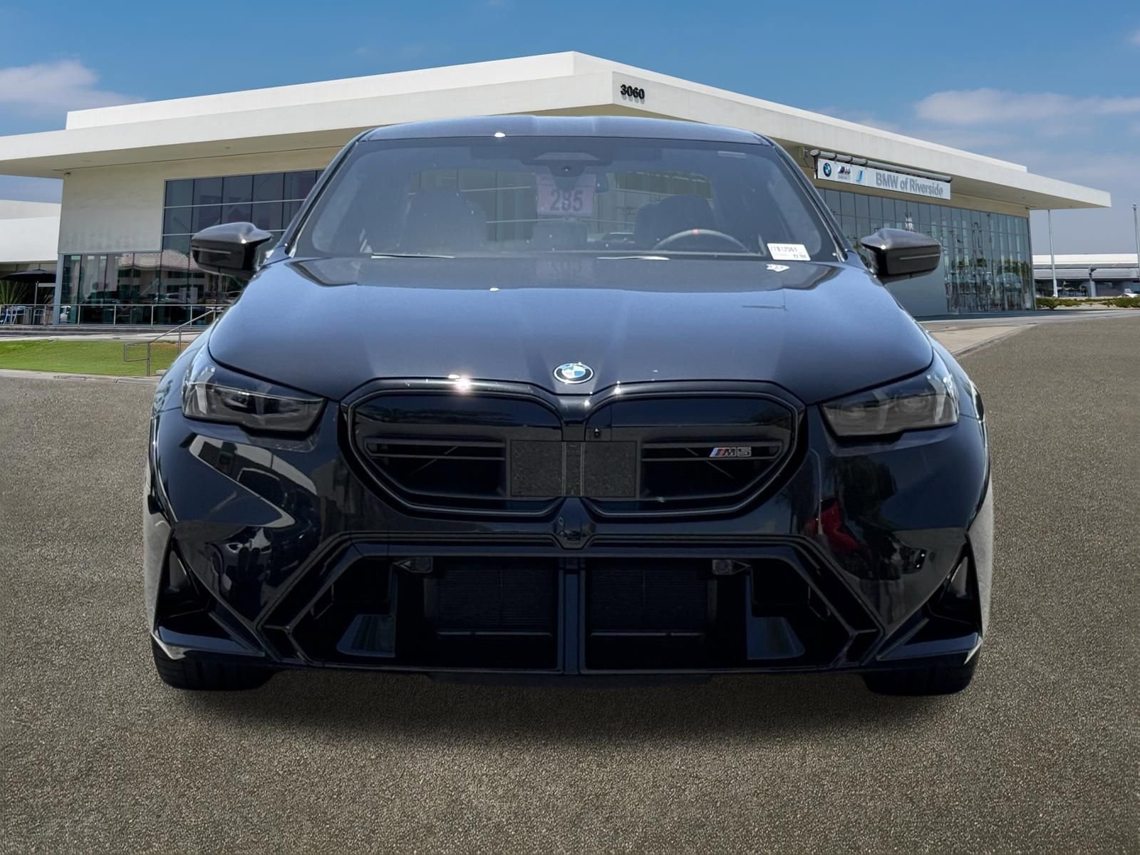 New 2027 BMW M5 w/ Carbon Package AWD/4WD image 3