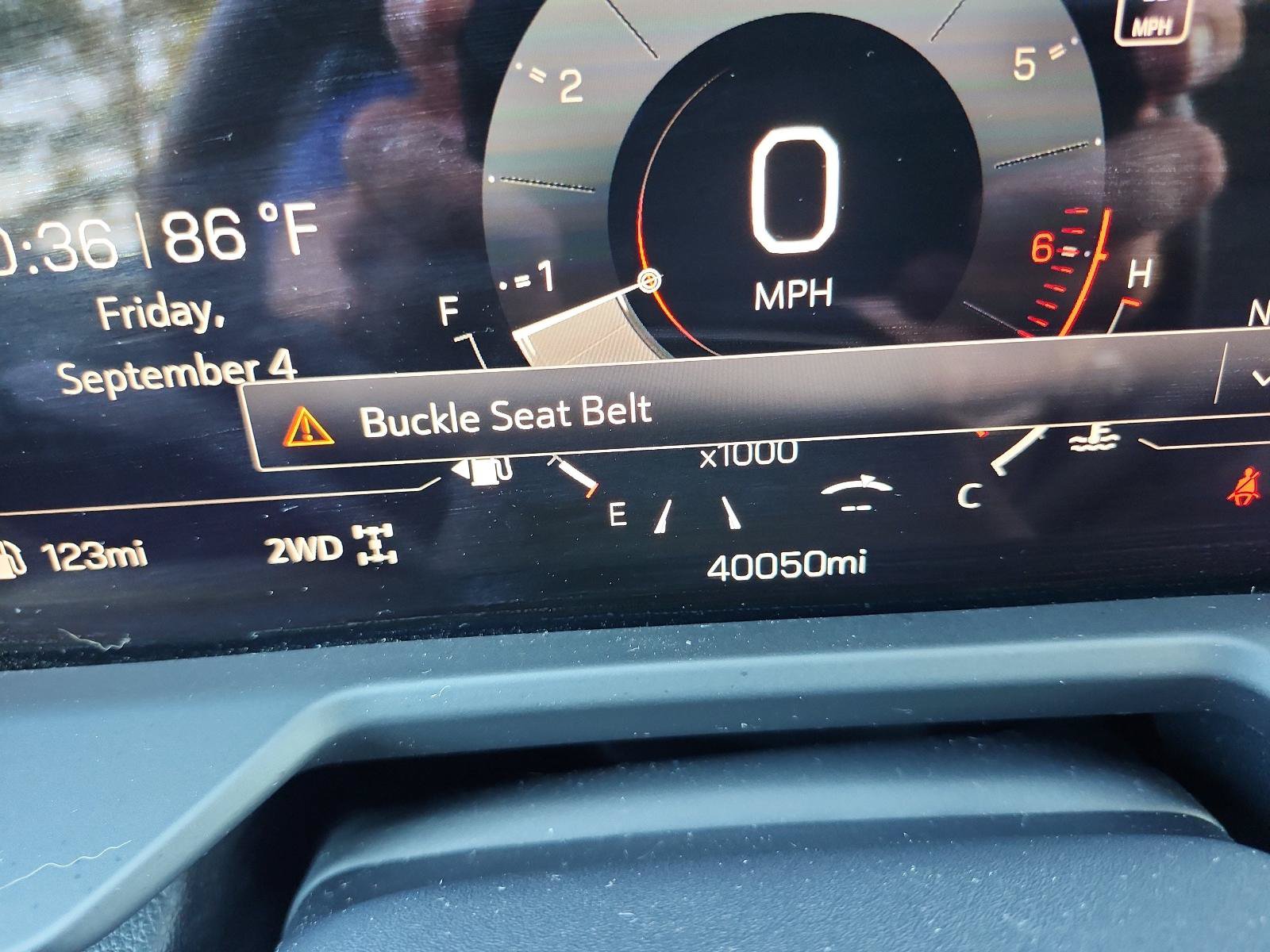 Certified 2025 GMC Acadia Elevation AWD/4WD image 20