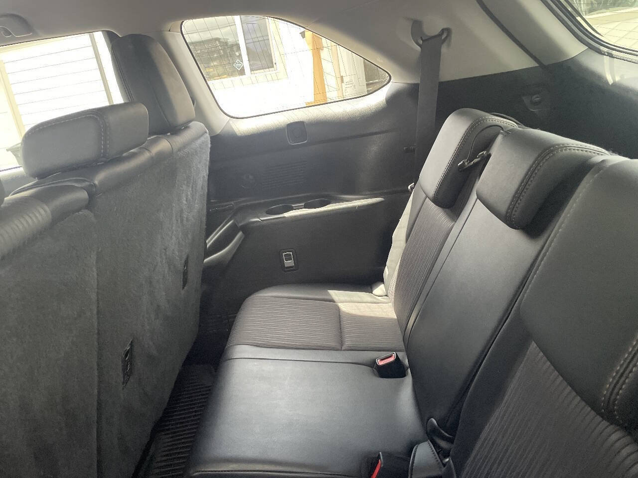Used 2016 Toyota Highlander Plus AWD/4WD image 7