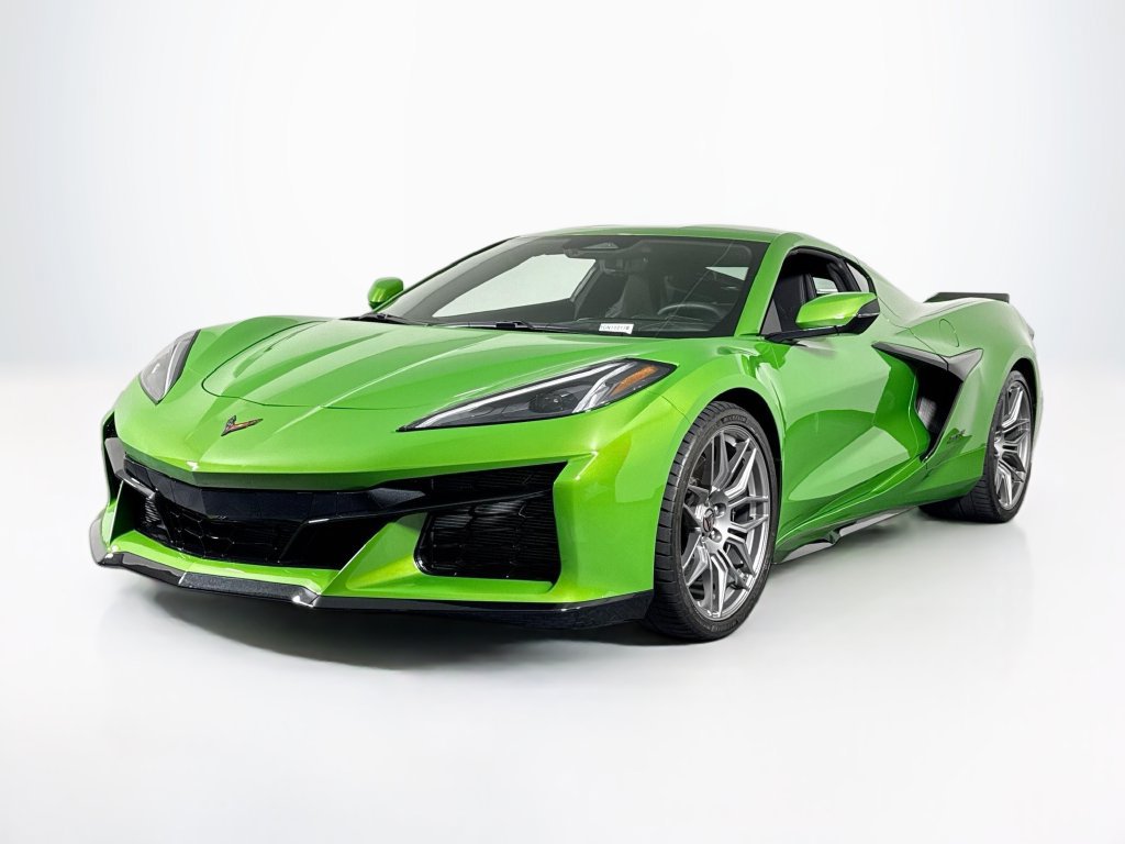 Used 2026 Chevrolet Corvette Z06 RWD image 1