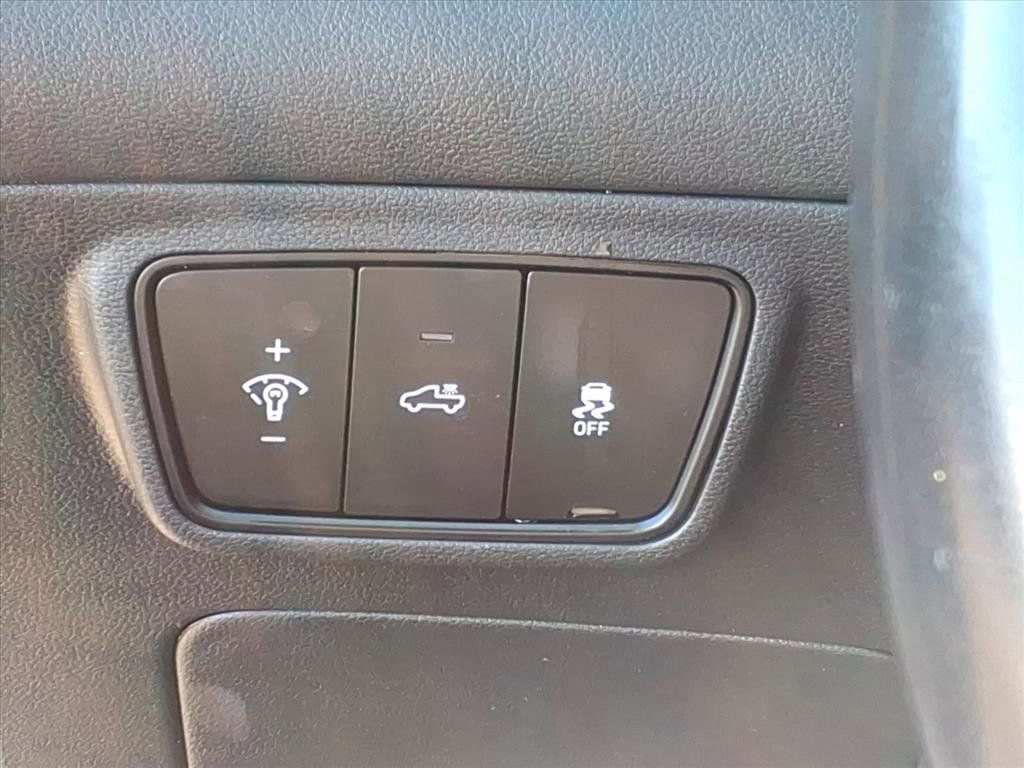 Used 2022 Hyundai Santa Cruz SEL Premium w/ Cargo Package image 15