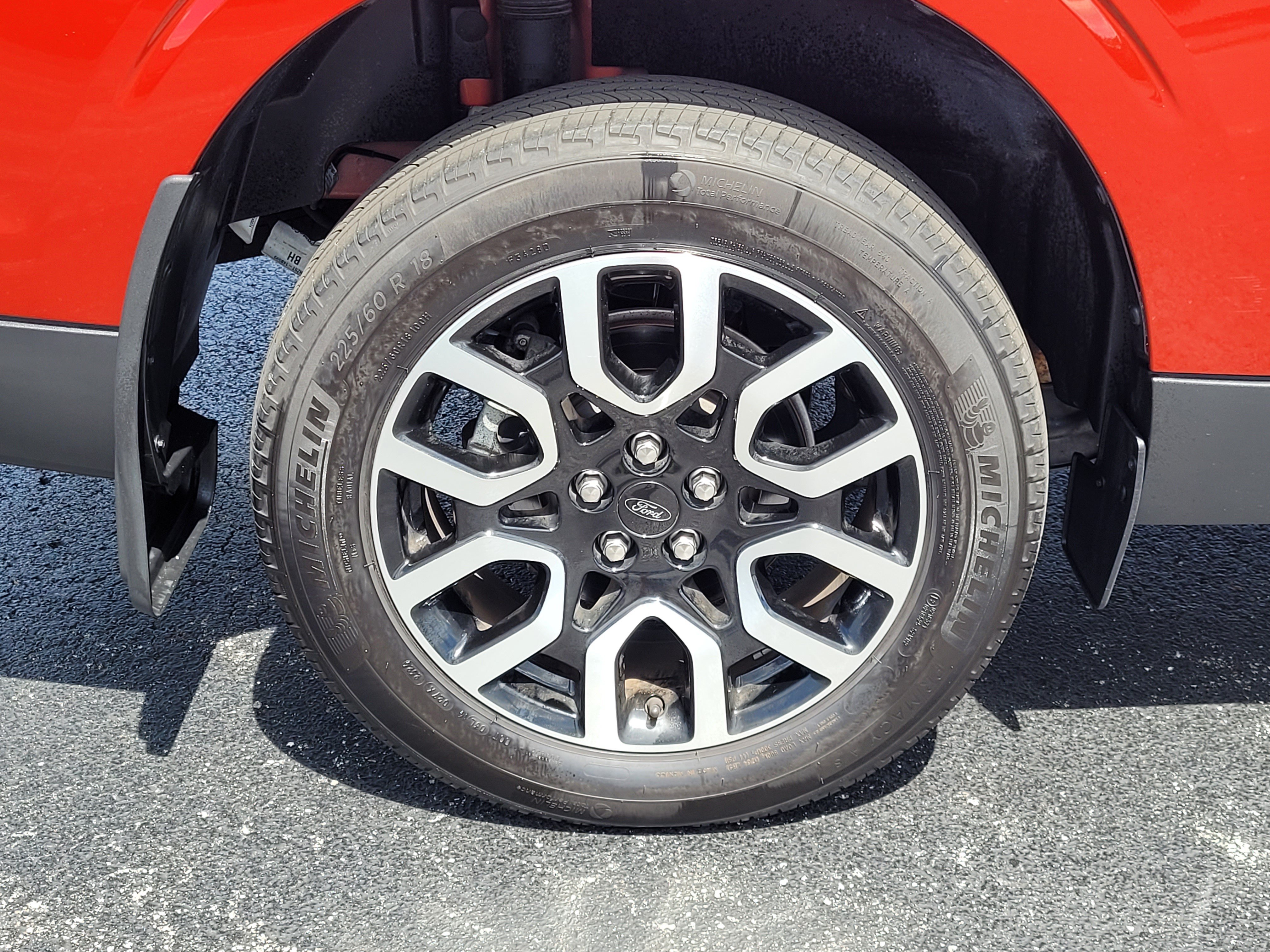 Used 2024 Ford Maverick Lariat AWD/4WD image 10