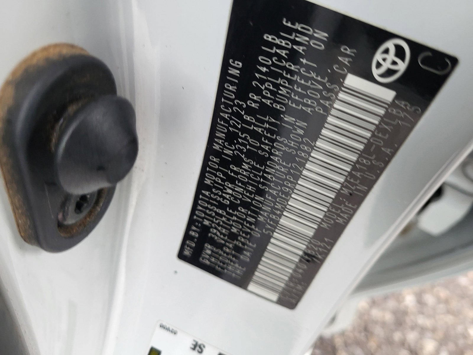 Certified 2024 Toyota Corolla LE image 27