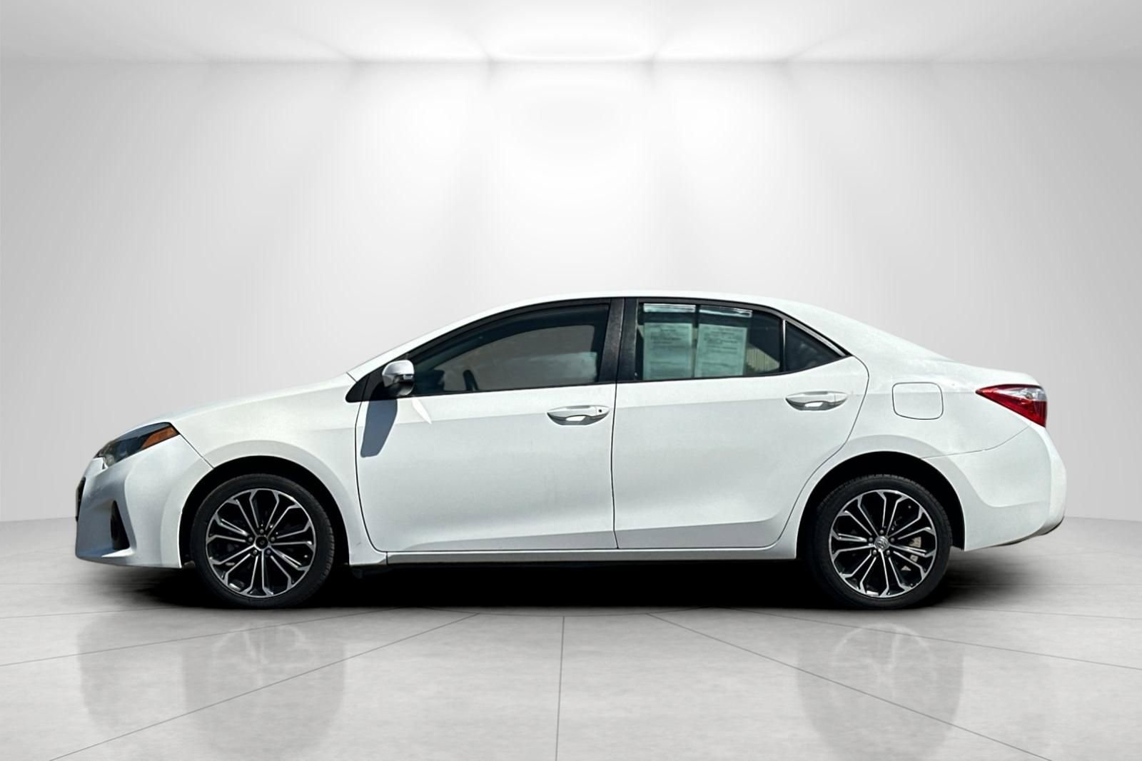 Used 2016 Toyota Corolla S FWD image 6