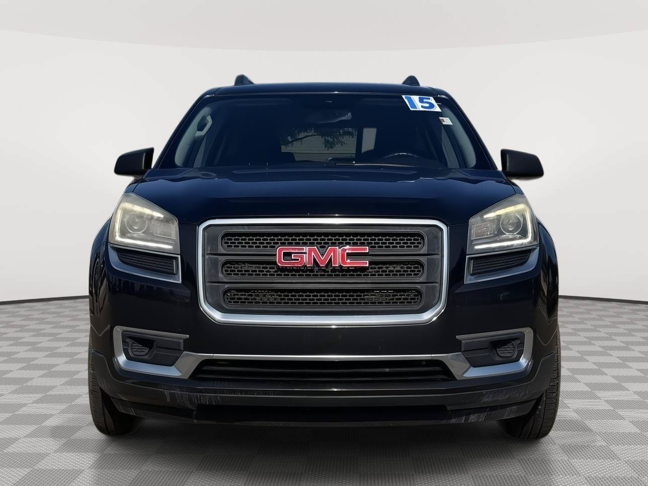 Used 2015 GMC Acadia SLE FWD image 2