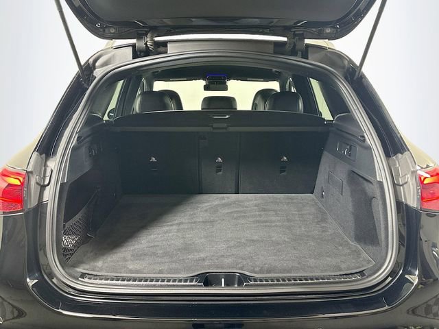 Used 2023 Mercedes-Benz GLC 300 4MATIC image 27