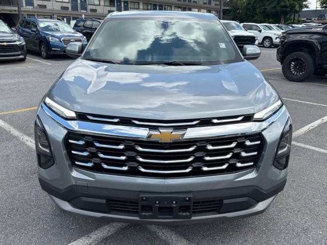 Used 2026 Chevrolet Equinox LT AWD/4WD image 10