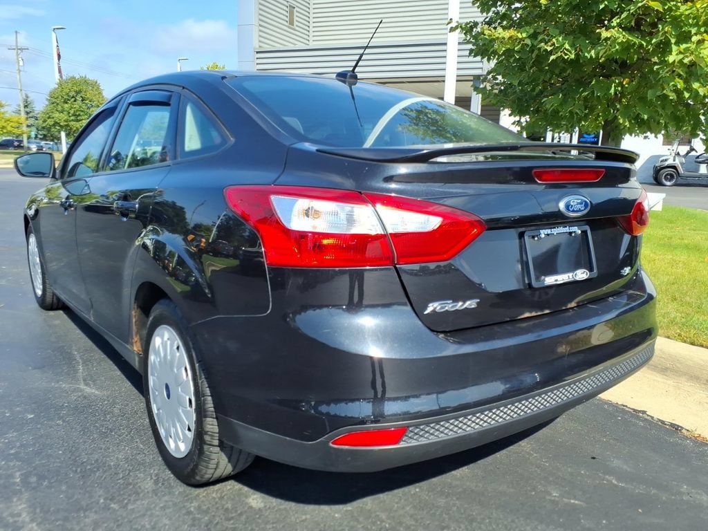 Used 2012 Ford Focus SE FWD image 6