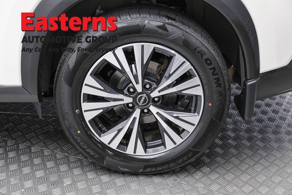 Used 2023 Nissan Rogue SV w/ SV Premium B Package AWD/4WD image 9