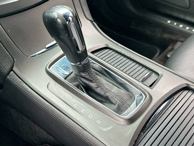 Used 2016 Lincoln MKS image 17