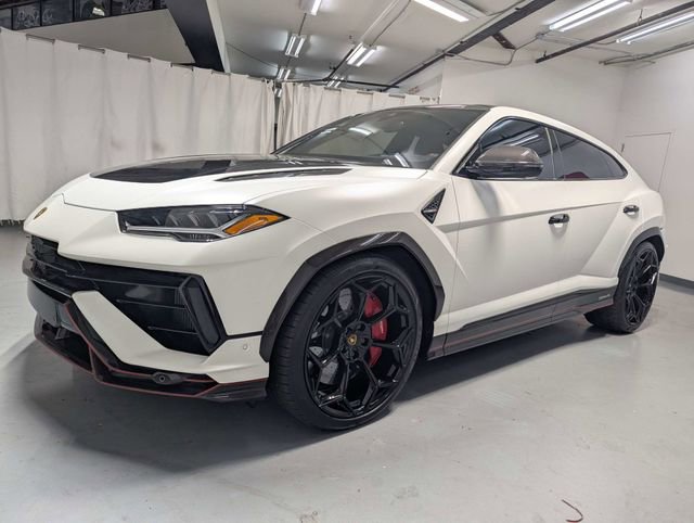 Used 2023 Lamborghini Urus Performante image 5