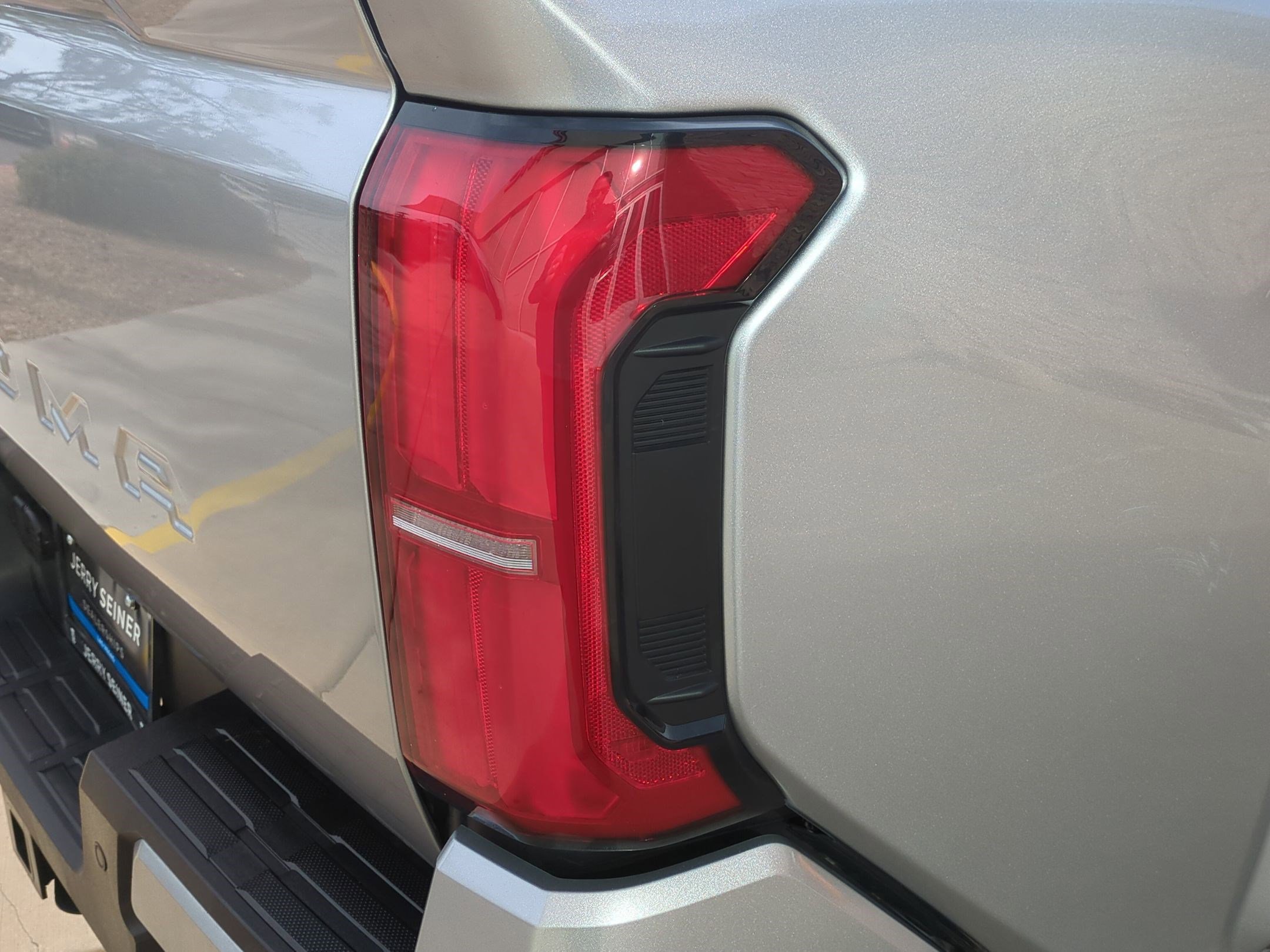 Used 2024 Toyota Tacoma SR5 image 11