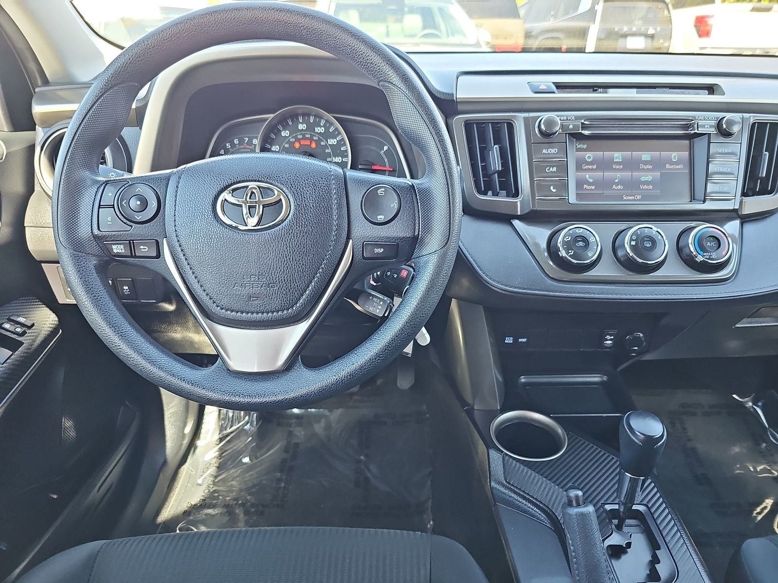 Used 2015 Toyota RAV4 LE image 15