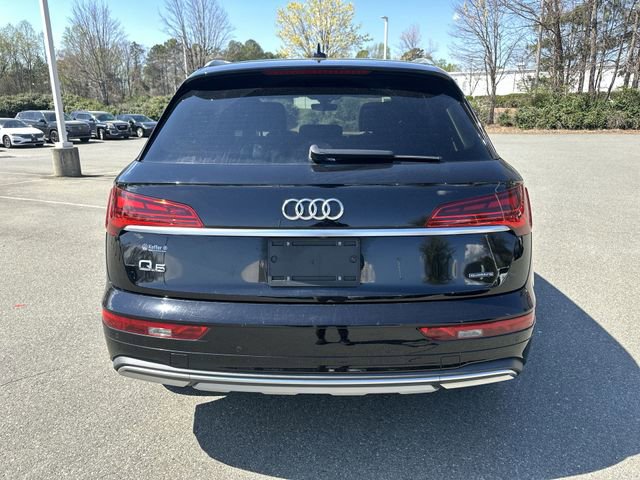 Used 2021 Audi Q5 2.0T Premium w/ Convenience Package image 4