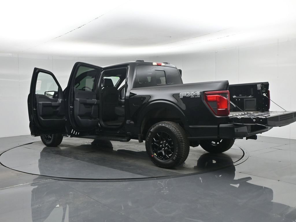 New 2026 Ford F150 XLT w/ Equipment Group 302A MID image 39